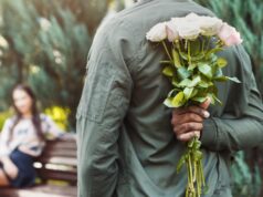 How to court a man How to court a man