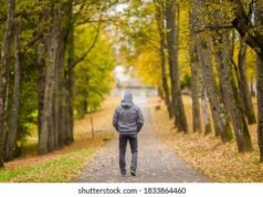 How to go out alone as a man How to go out alone as a man