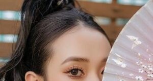 How to be another woman How to be another woman