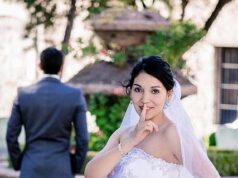 How to make him leave his wife How to make him leave his wife