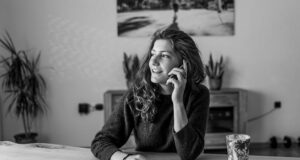 How to talk to men as a woman How to talk to men as a woman