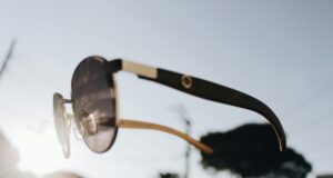 How to get scratches out of your glasses How to get scratches out of your glasses